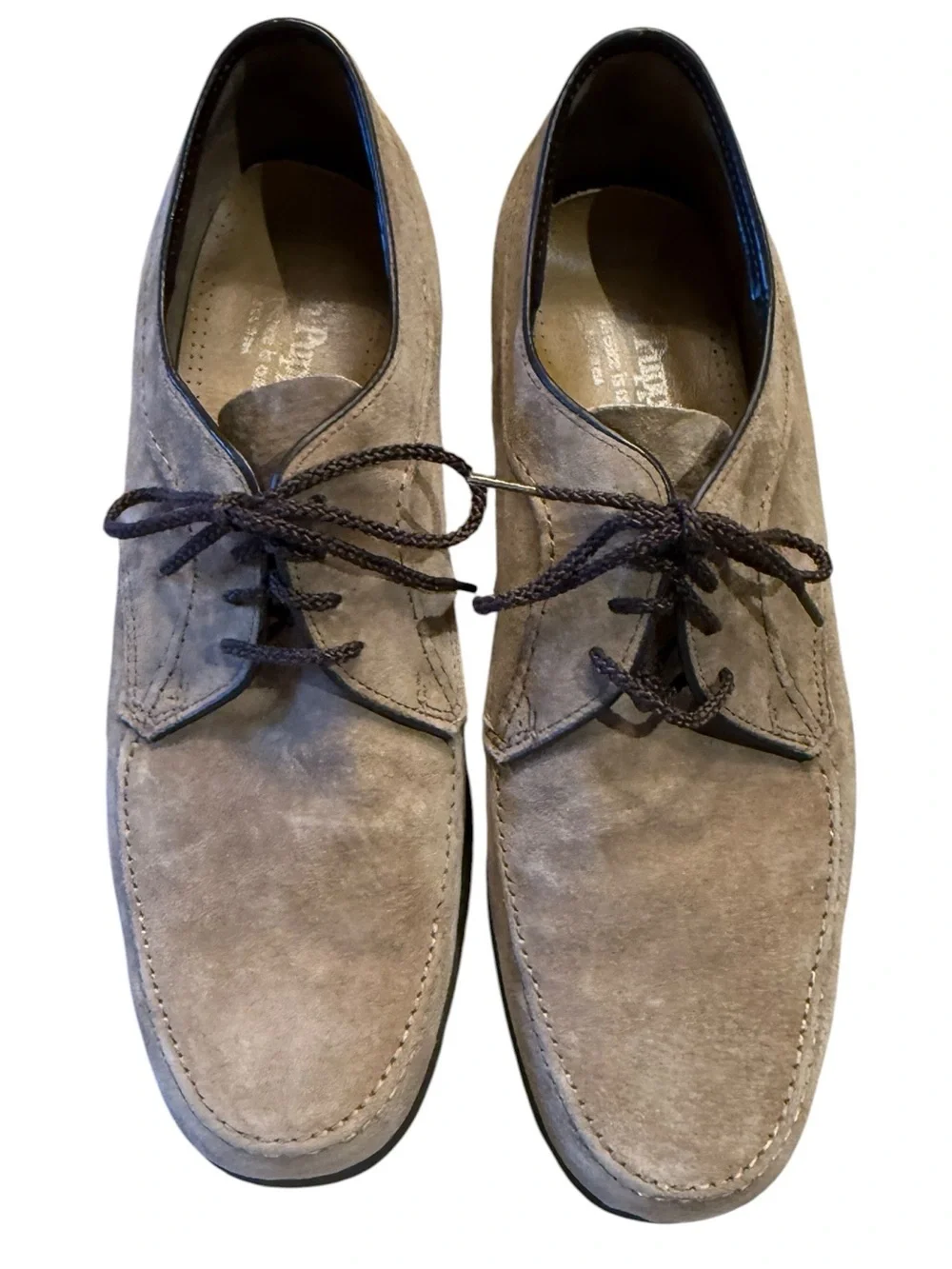 Vintage Hush Puppies Men's 8/8.5 Suede Lace-Up Derby Shoes in Taupe